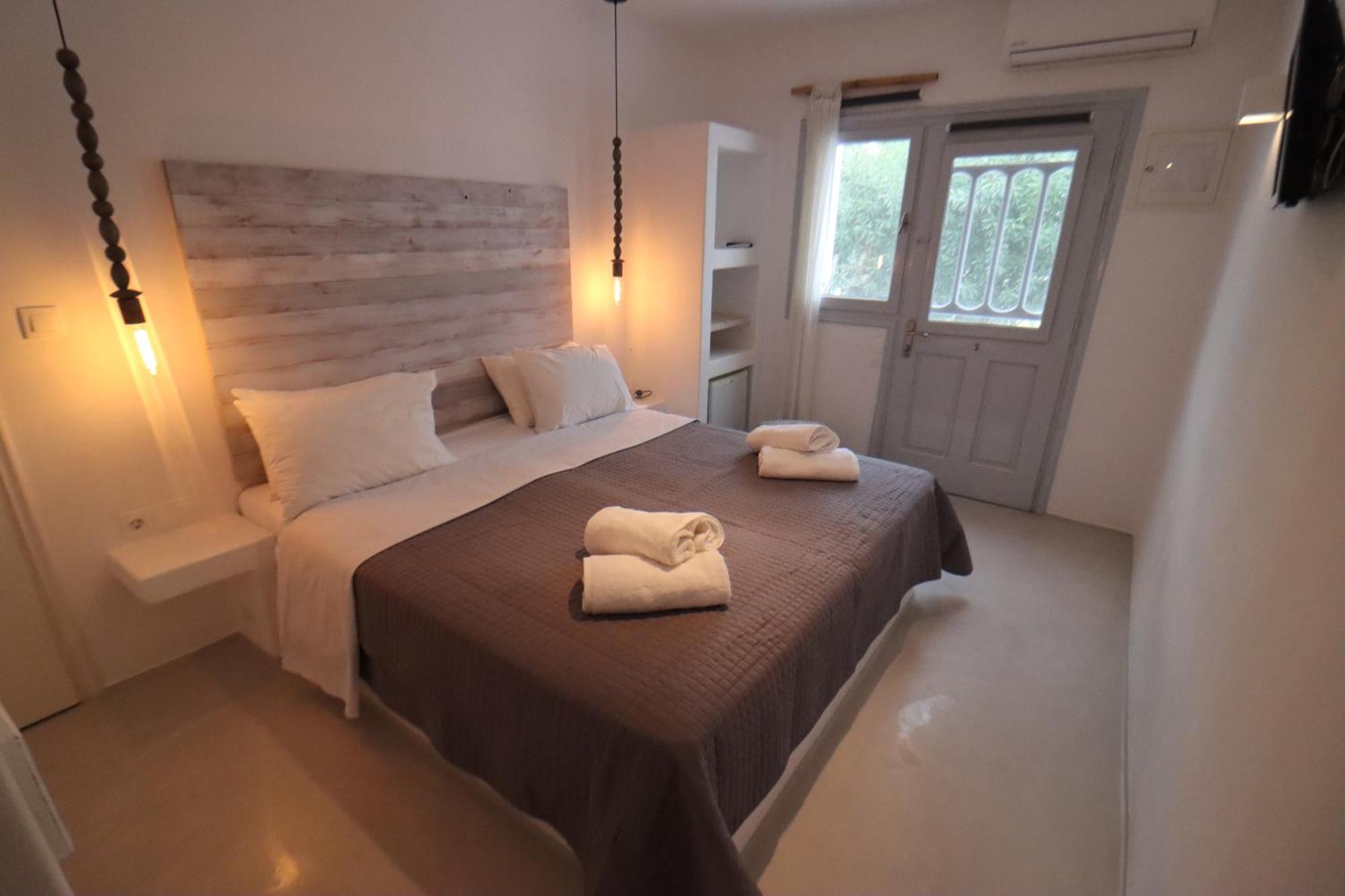 Flisvos Beach Studios Naxos City ภายนอก รูปภาพ