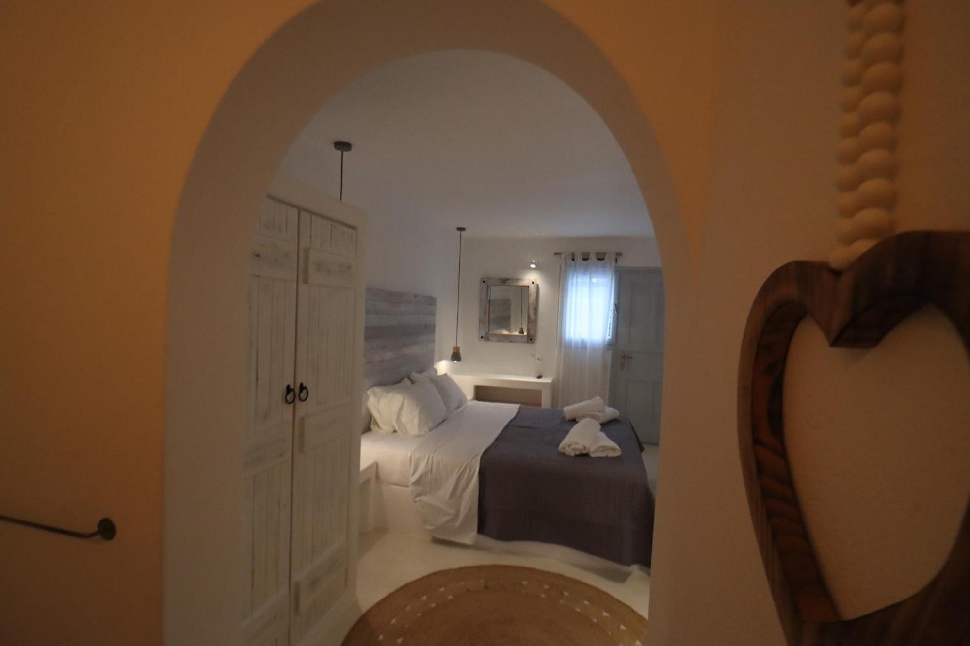 Flisvos Beach Studios Naxos City ภายนอก รูปภาพ