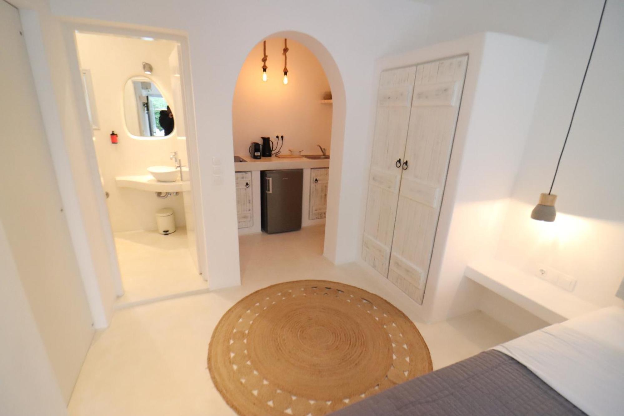 Flisvos Beach Studios Naxos City ภายนอก รูปภาพ